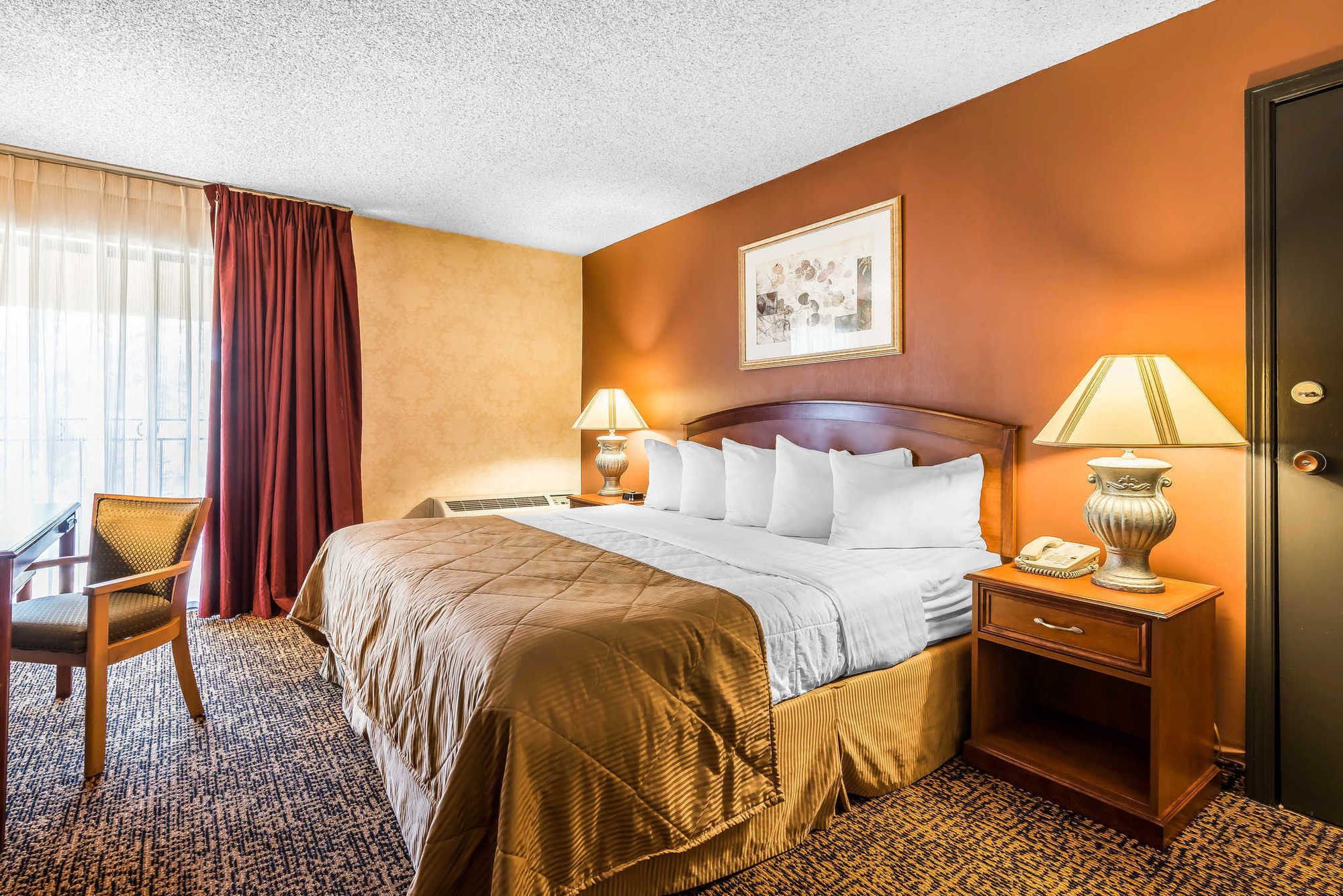 Clarion Hotel & Conference Center Colorado Springs Ruang foto
