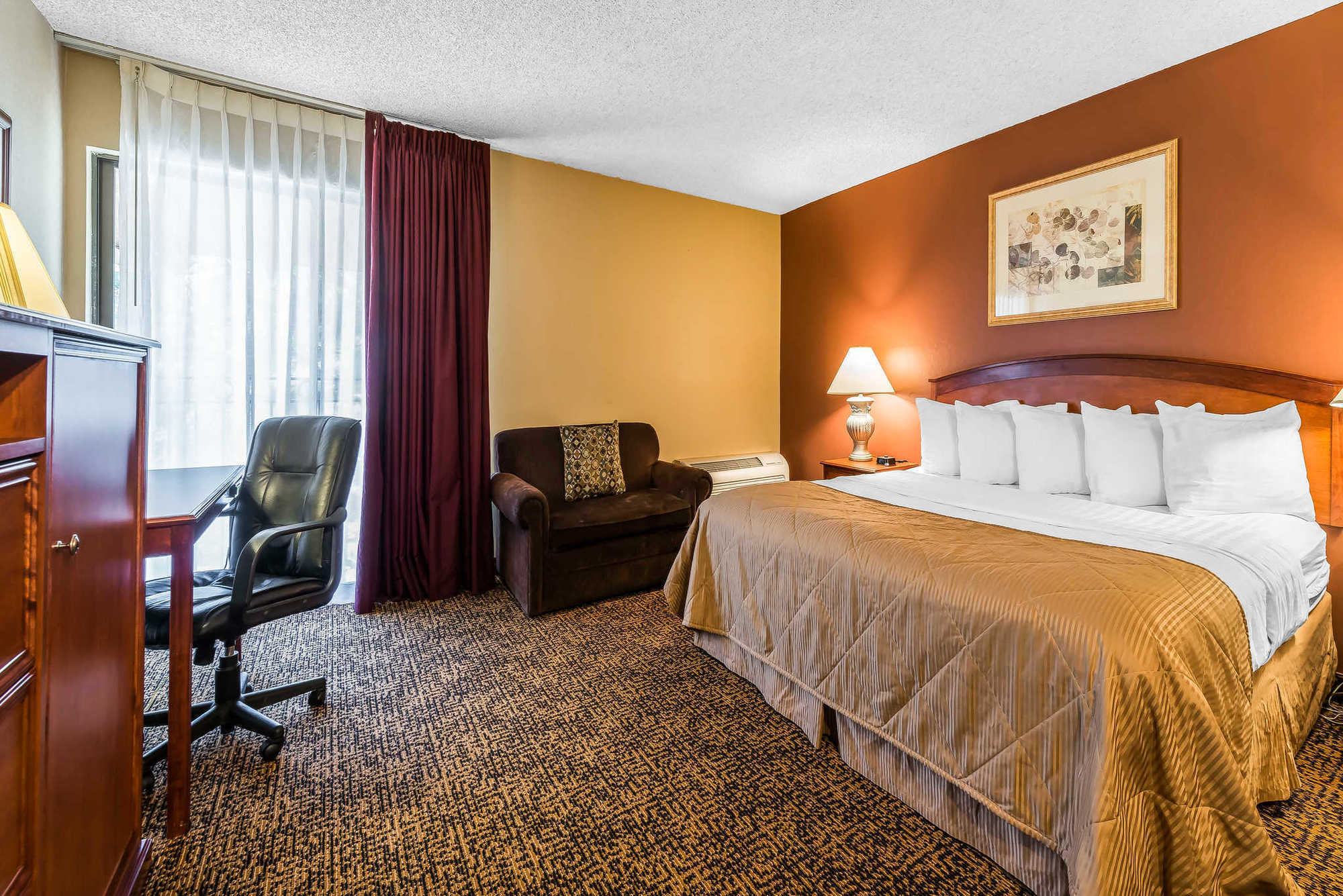 Clarion Hotel & Conference Center Colorado Springs Ruang foto