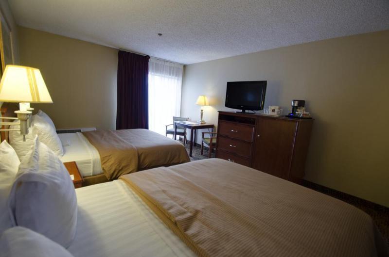 Clarion Hotel & Conference Center Colorado Springs Bagian luar foto