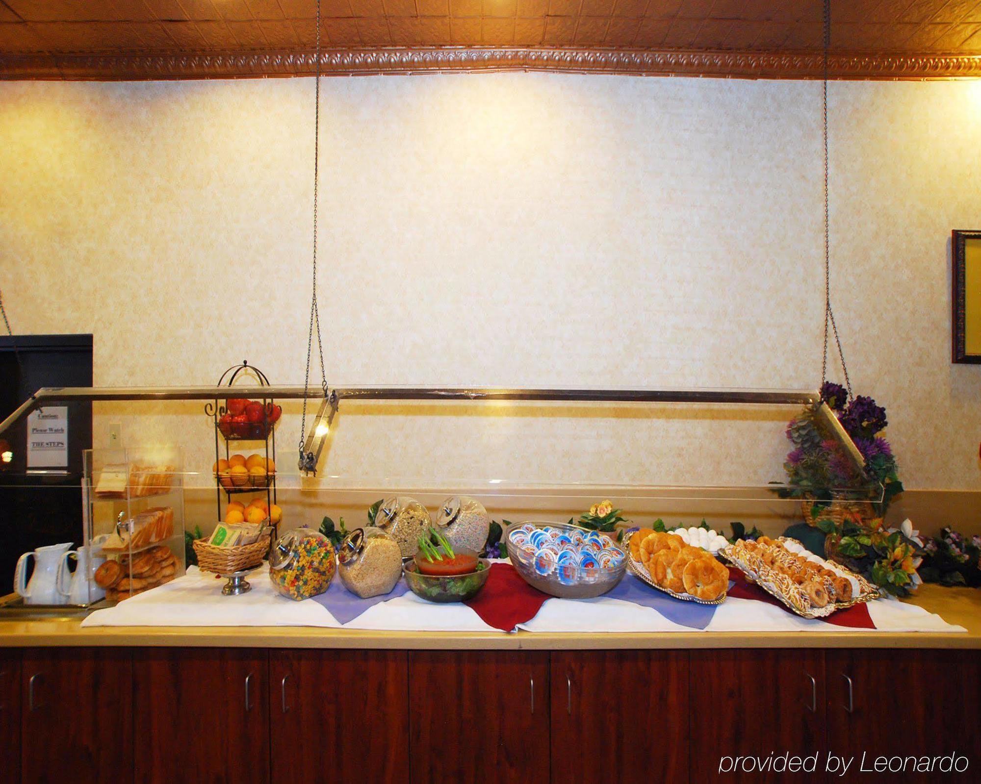 Clarion Hotel & Conference Center Colorado Springs Bagian luar foto