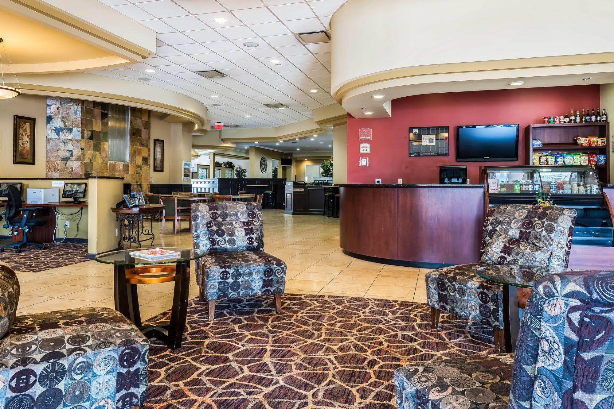 Clarion Hotel & Conference Center Colorado Springs Bagian luar foto